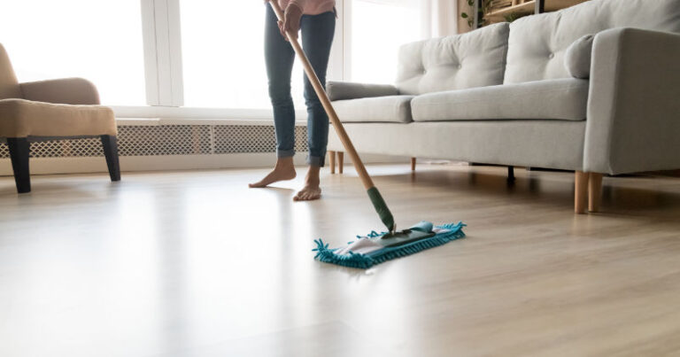 ¿Cómo limpiar los pisos laminados?